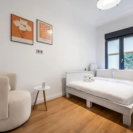 Apartament Best Deal To Visit